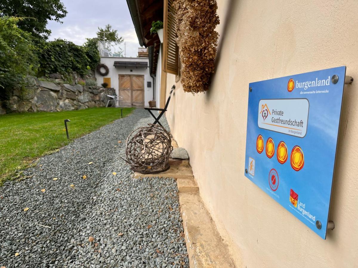 Wein Cottage Kellerstoeckl Eisenberg an der Pinka Luaran gambar